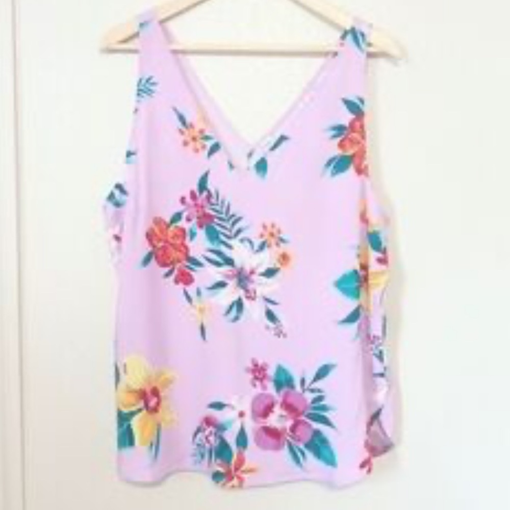 Floral V-neck tank